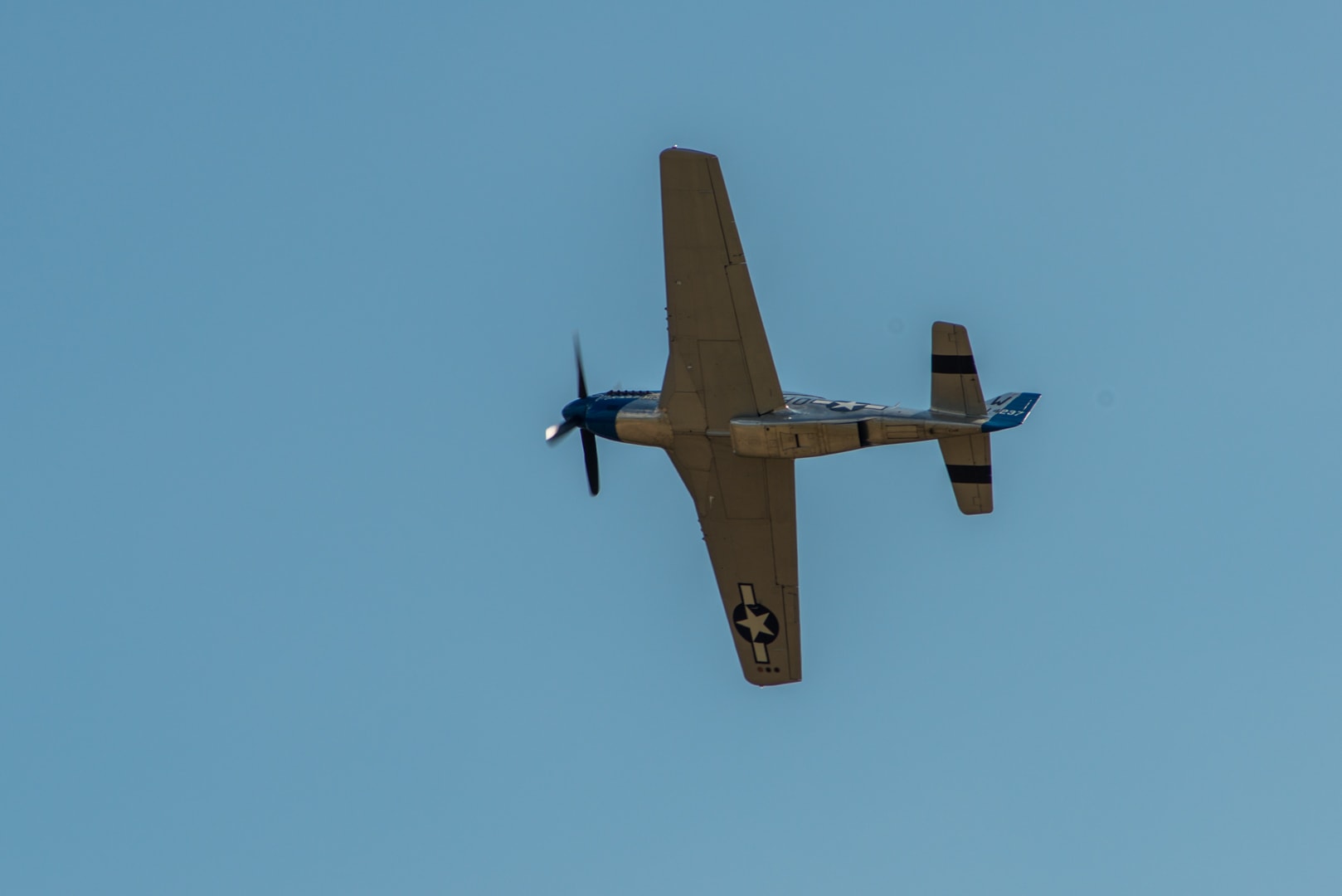Photo d'avion du p51 mustang lors du meeting aérien sur Toulouse ( Lherm) 6