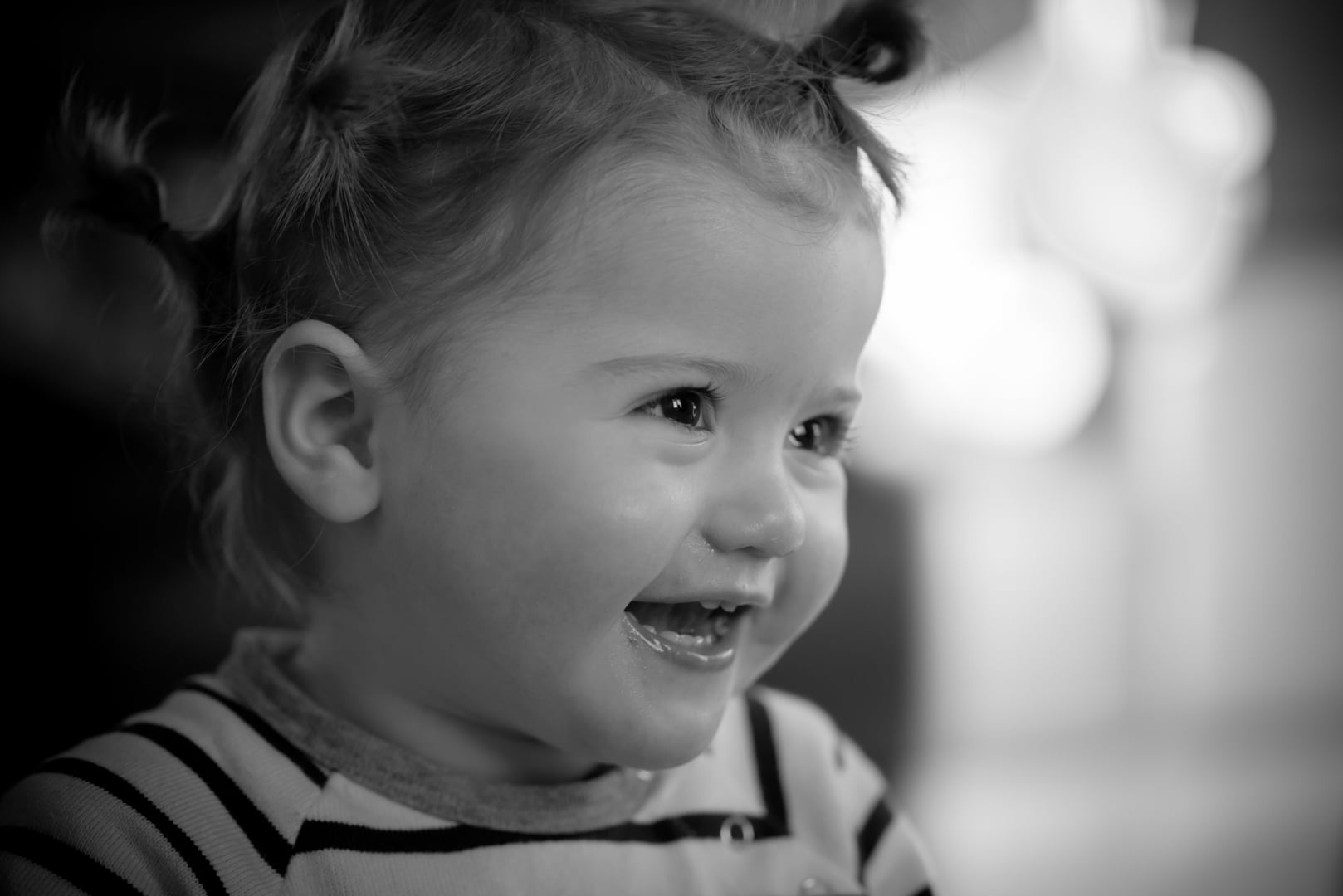 Photographe portrait enfant - noir et blanc